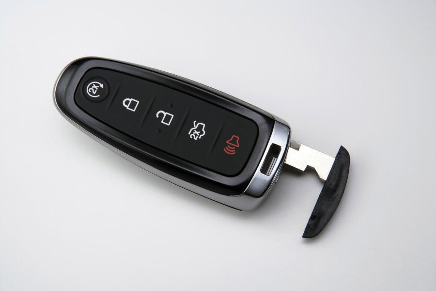  Lincoln MKX 2011 года  (фото 47 из 105)